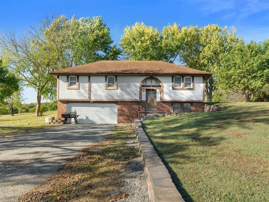 Listing Photo MLS #HMS2583929