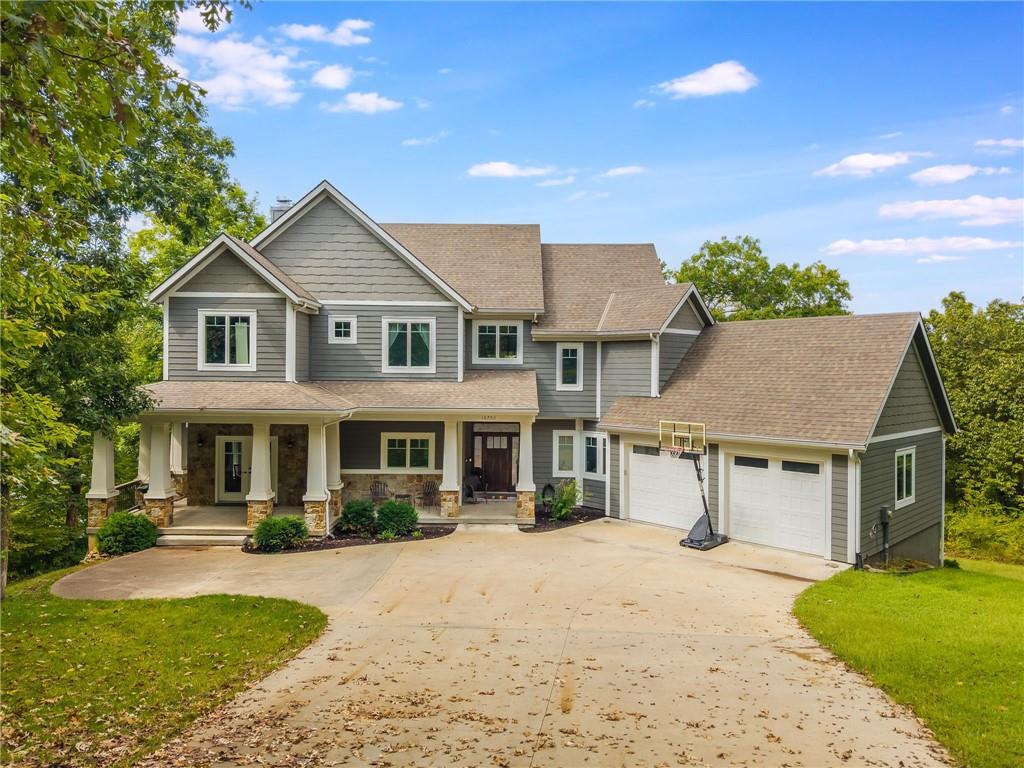 Listing Photo MLS #HMS2584077