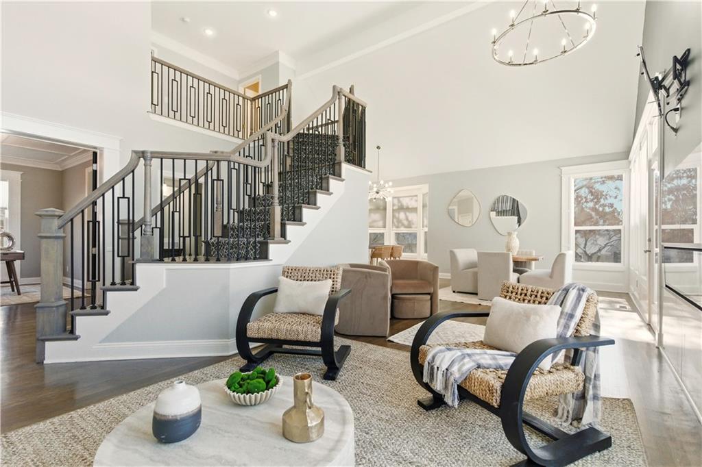 Listing Photo MLS #HMS2584129