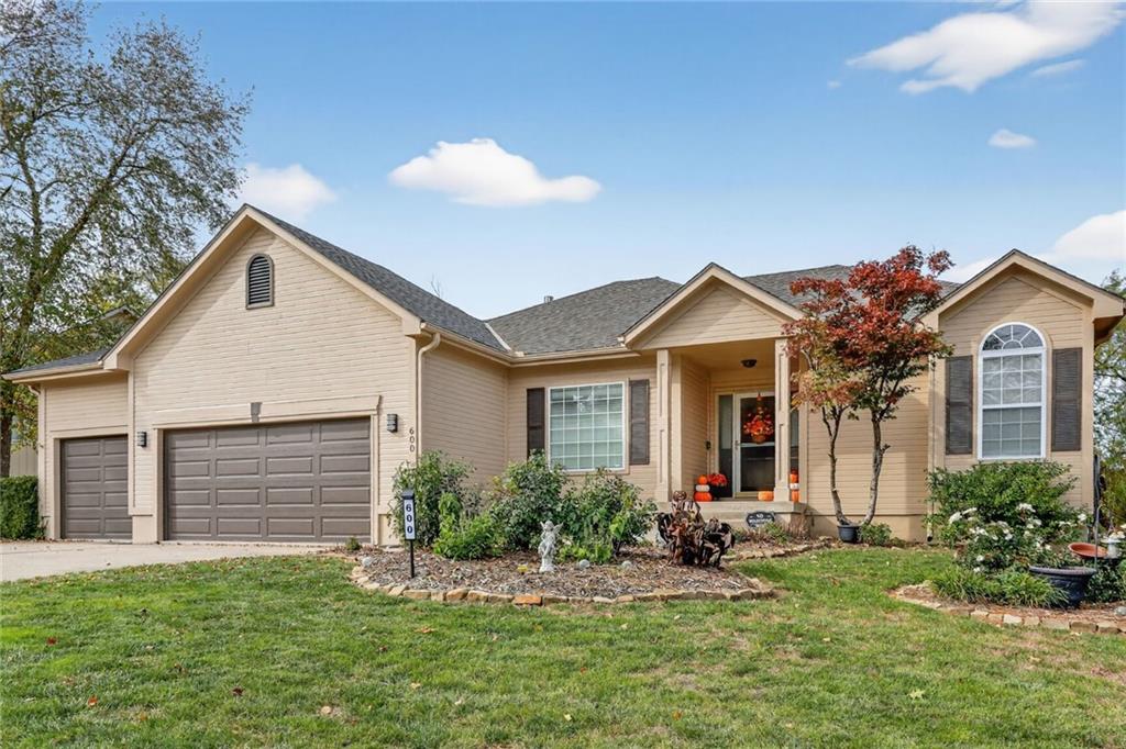 Listing Photo MLS #HMS2584271