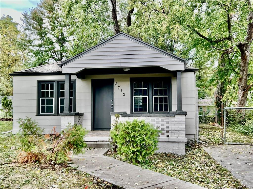 Listing Photo MLS #HMS2584453