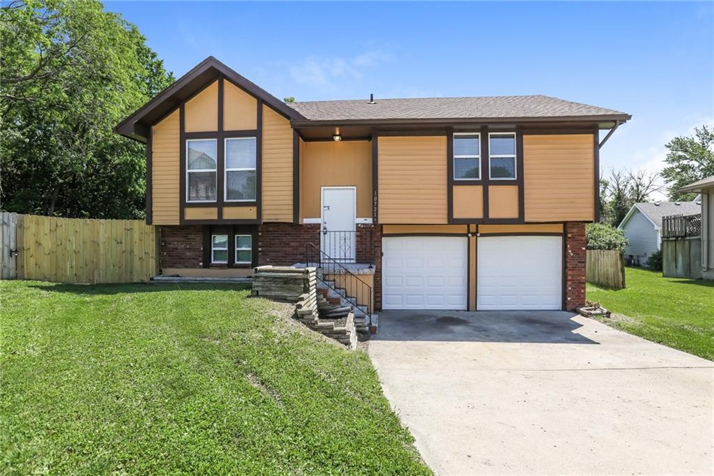 Listing Photo MLS #HMS2584612