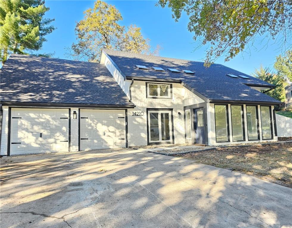 Listing Photo MLS #HMS2584759