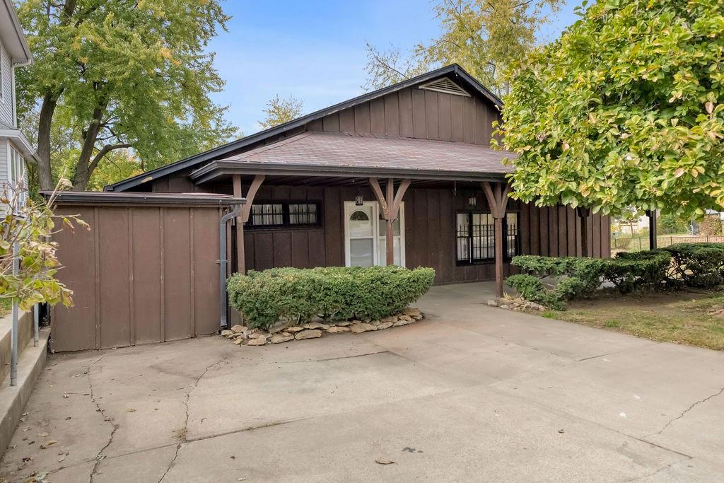 Listing Photo MLS #HMS2584980