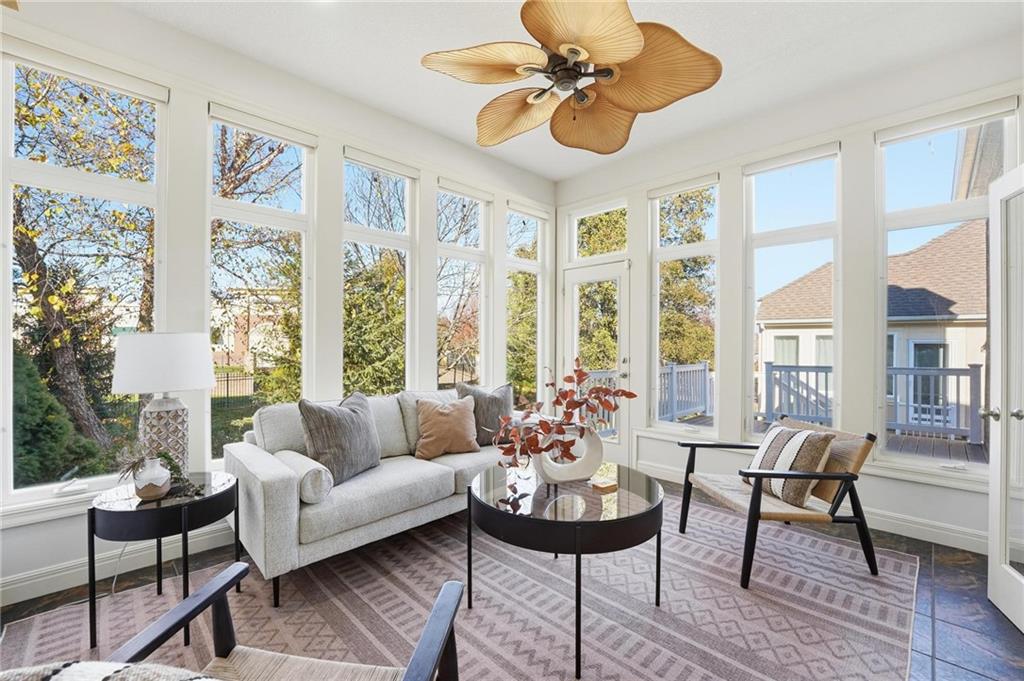 Listing Photo MLS #HMS2584984