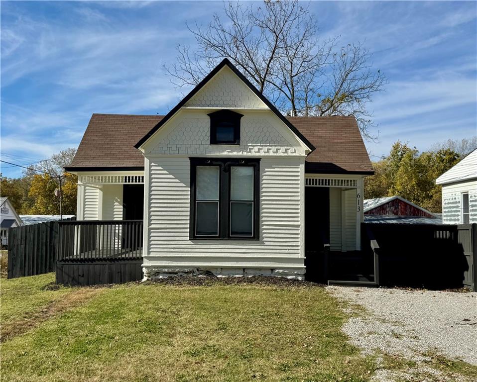 Listing Photo MLS #HMS2585320