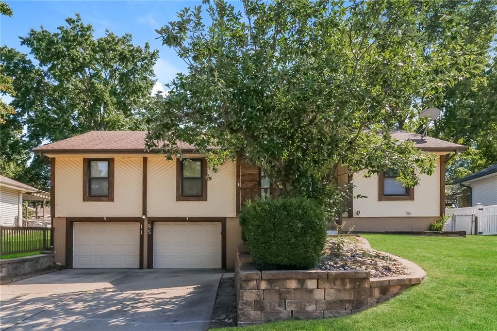 Listing Photo MLS #HMS2587150