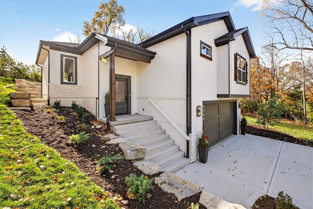 Listing Photo MLS #HMS2587194