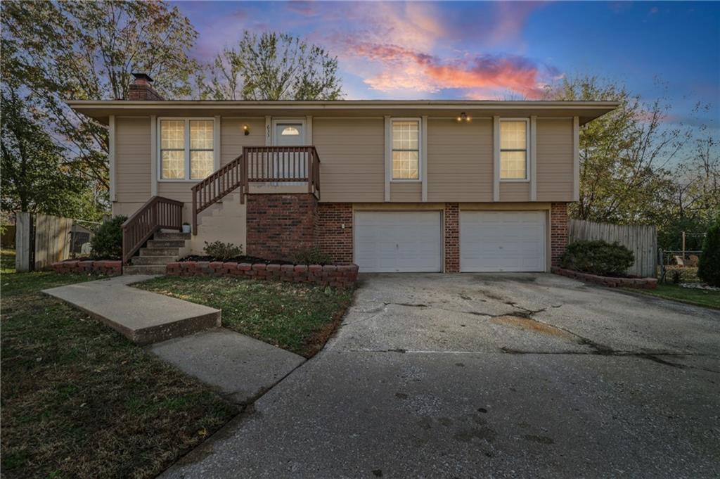 Listing Photo MLS #HMS2587714