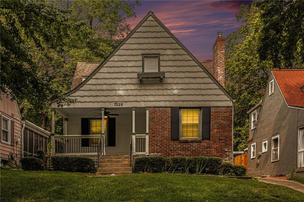 Listing Photo MLS #HMS2587995