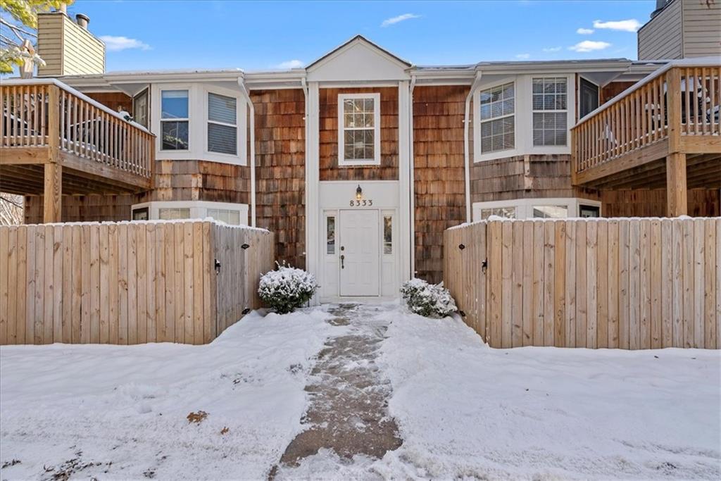 Listing Photo MLS #HMS2588533