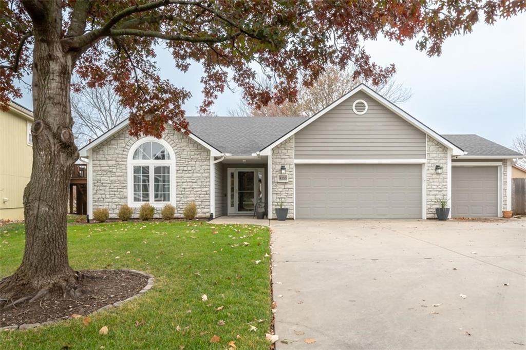 Listing Photo MLS #HMS2588893