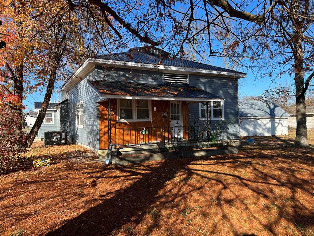 Listing Photo MLS #HMS2589021