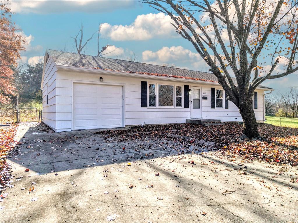 Listing Photo MLS #HMS2589063