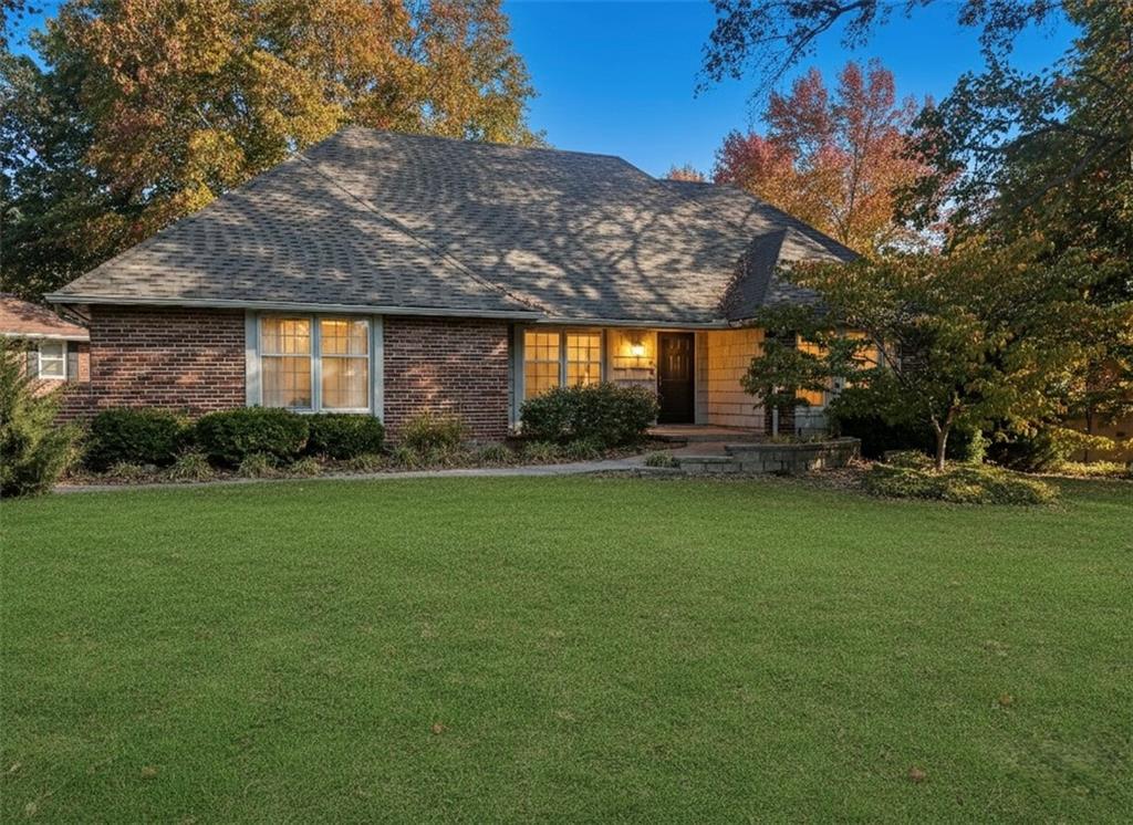 Listing Photo MLS #HMS2589388