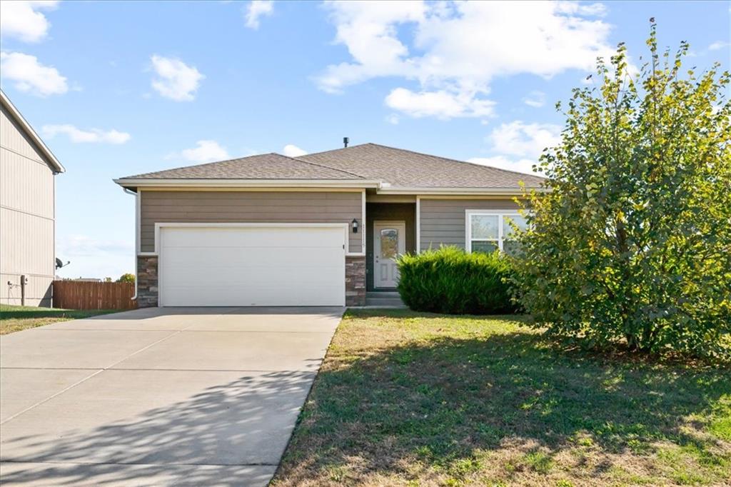 Listing Photo MLS #HMS2589927