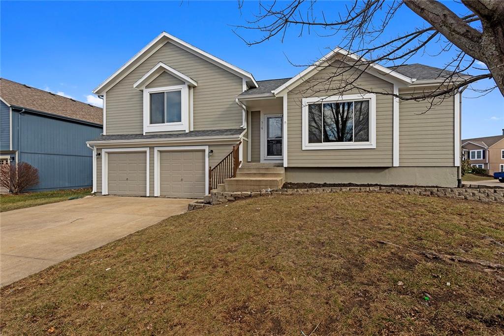 Listing Photo MLS #HMS2591329