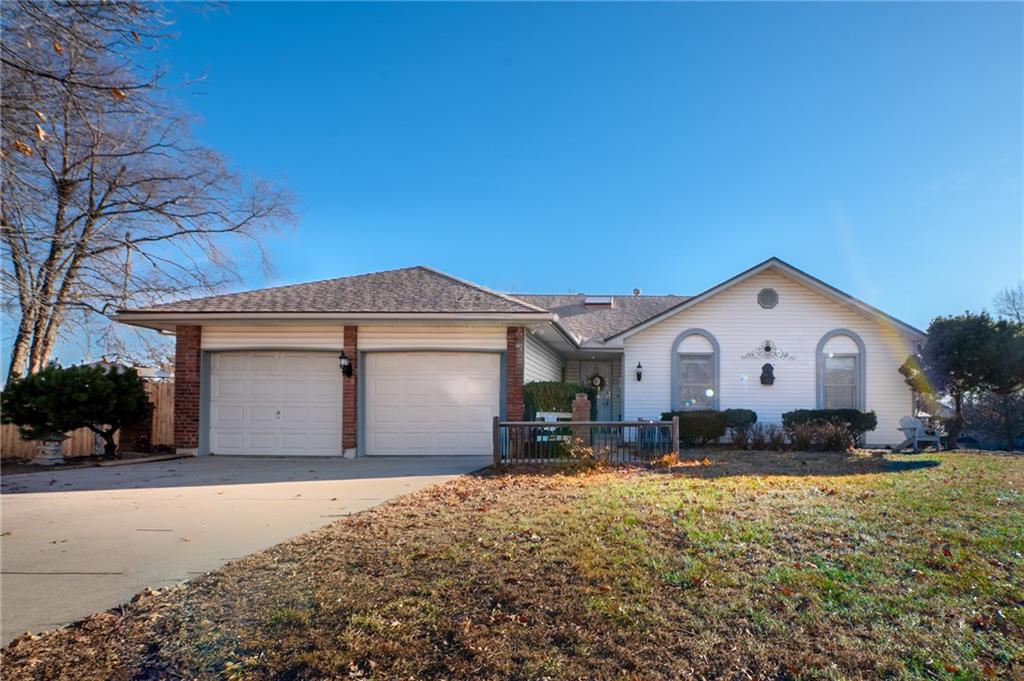 Listing Photo MLS #HMS2591780