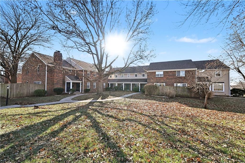 Listing Photo MLS #HMS2591866