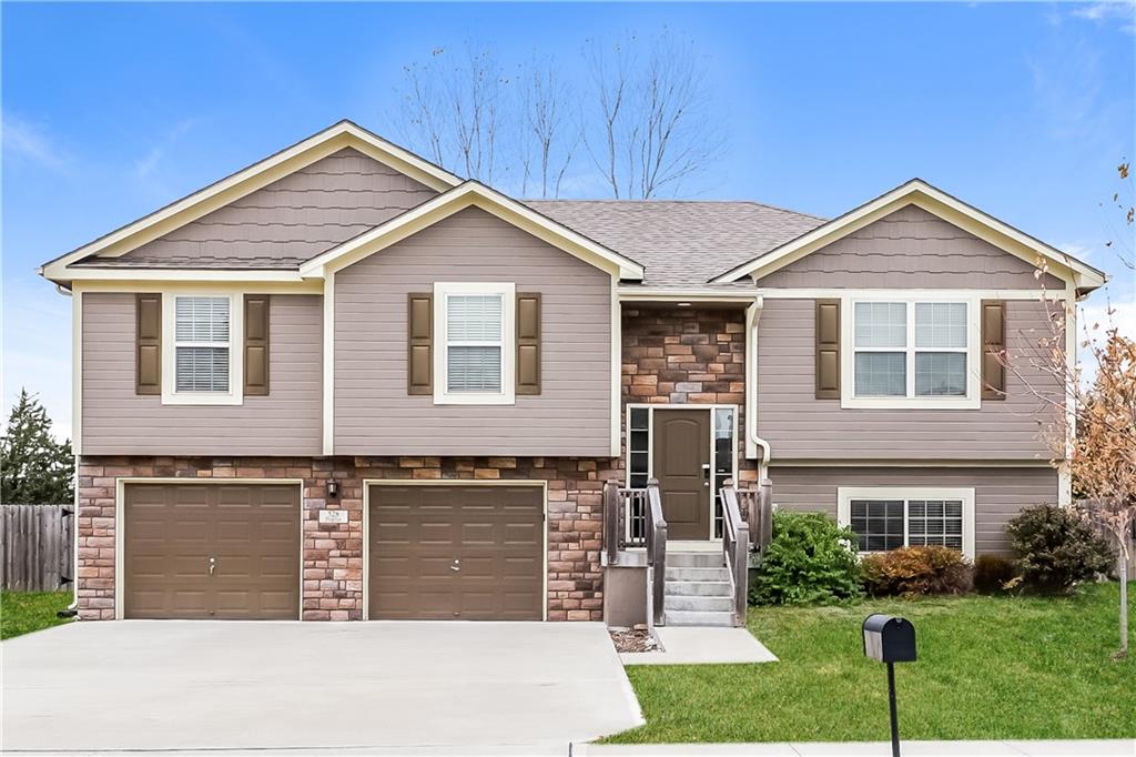 Listing Photo MLS #HMS2592329