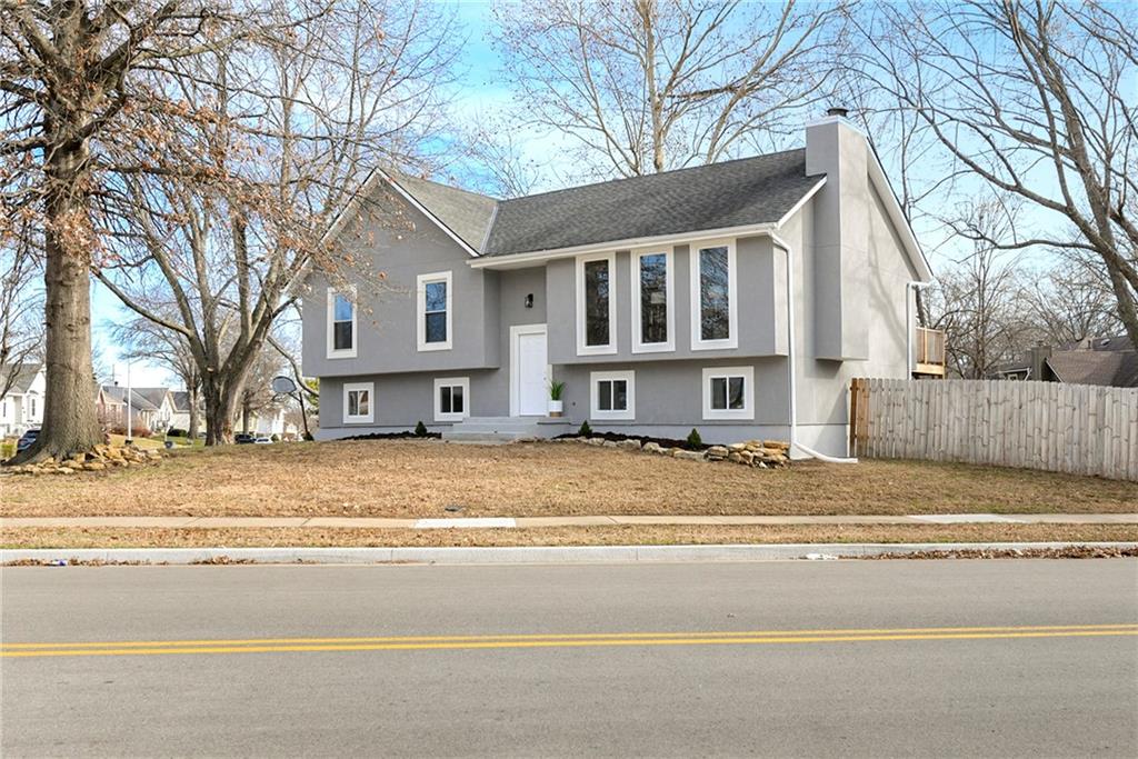 Listing Photo MLS #HMS2592780