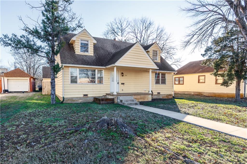 Listing Photo MLS #HMS2594386