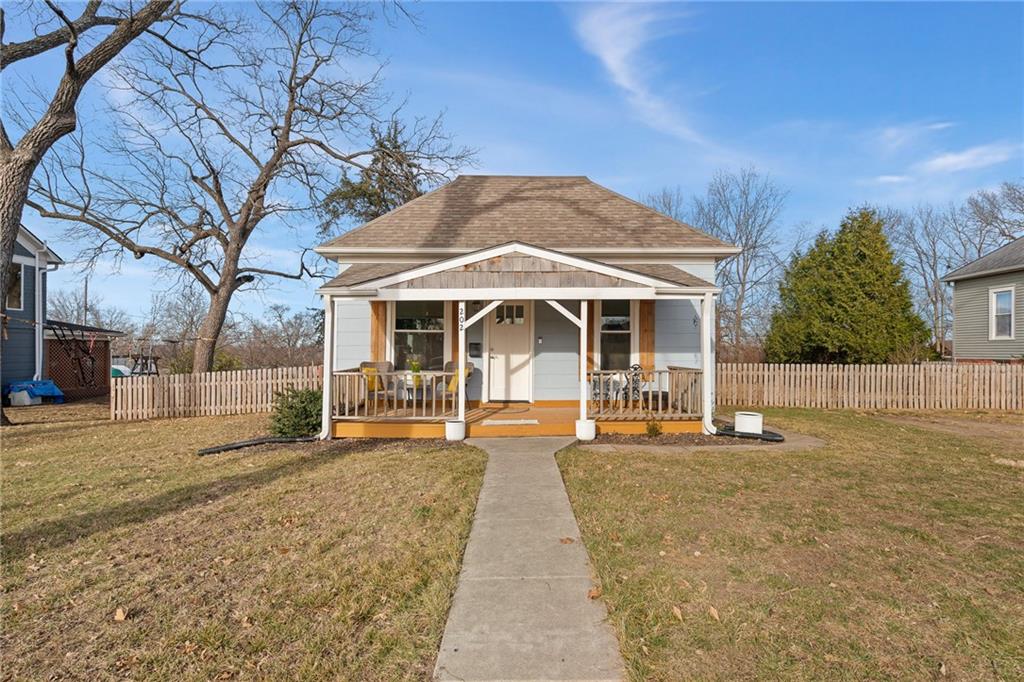 Listing Photo MLS #HMS2594561