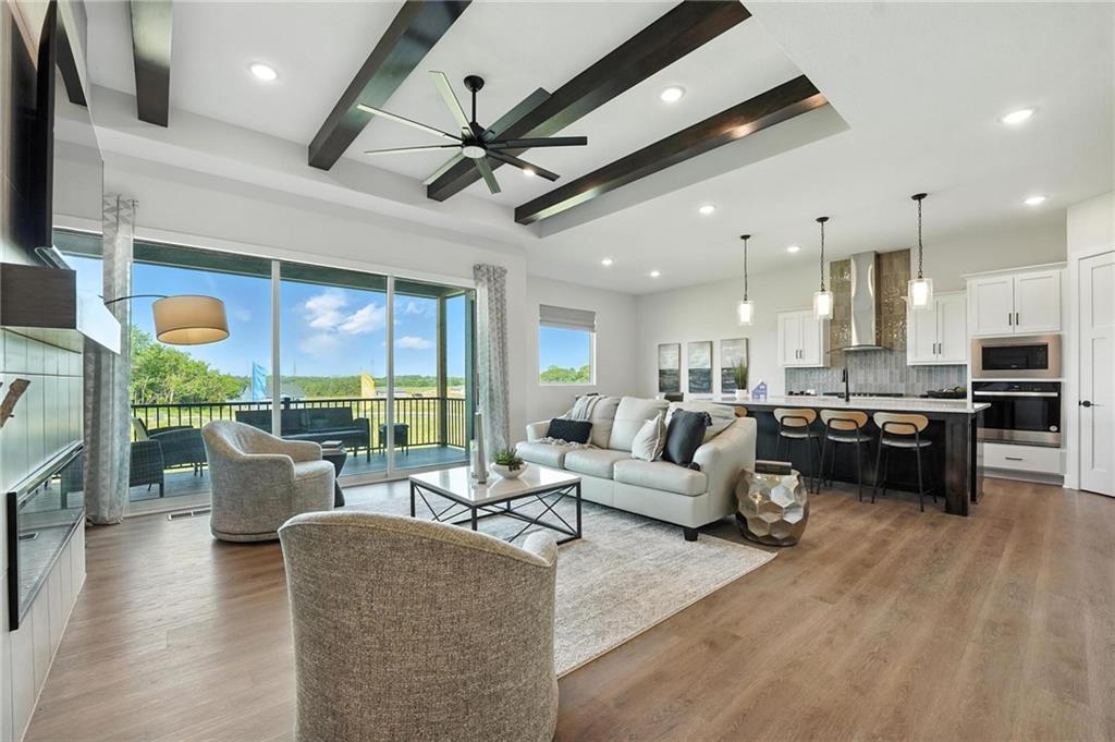 Listing Photo MLS #HMS2594740