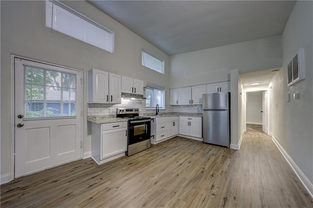 Listing Photo MLS #HMS2595114