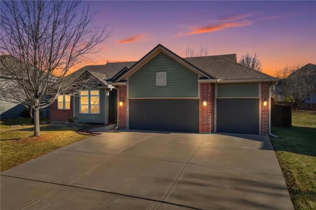 Listing Photo MLS #HMS2595153