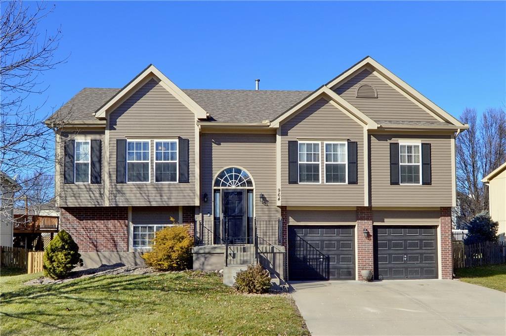 Listing Photo MLS #HMS2595178