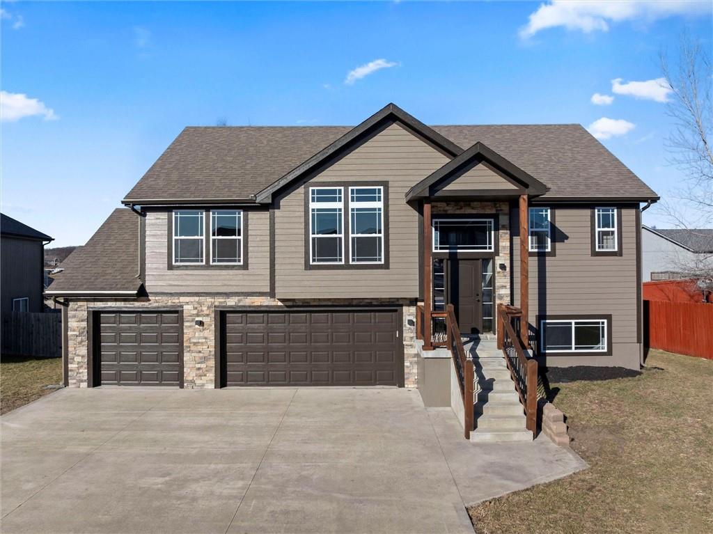 Listing Photo MLS #HMS2595769