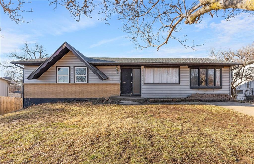 Listing Photo MLS #HMS2596057