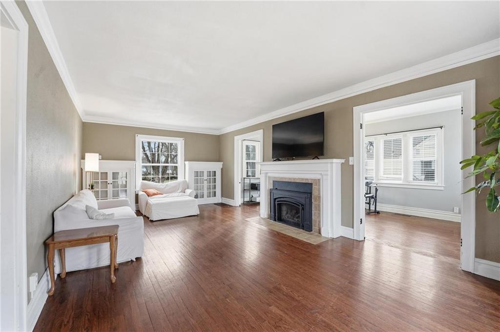 Listing Photo MLS #HMS2596066