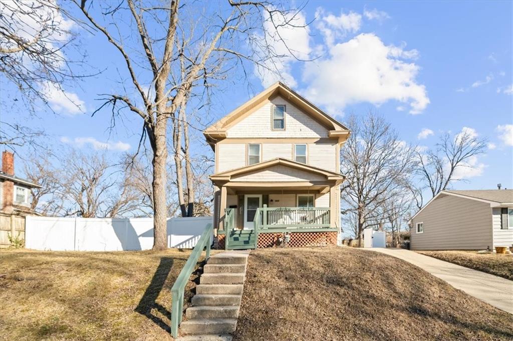 Listing Photo MLS #HMS2596354