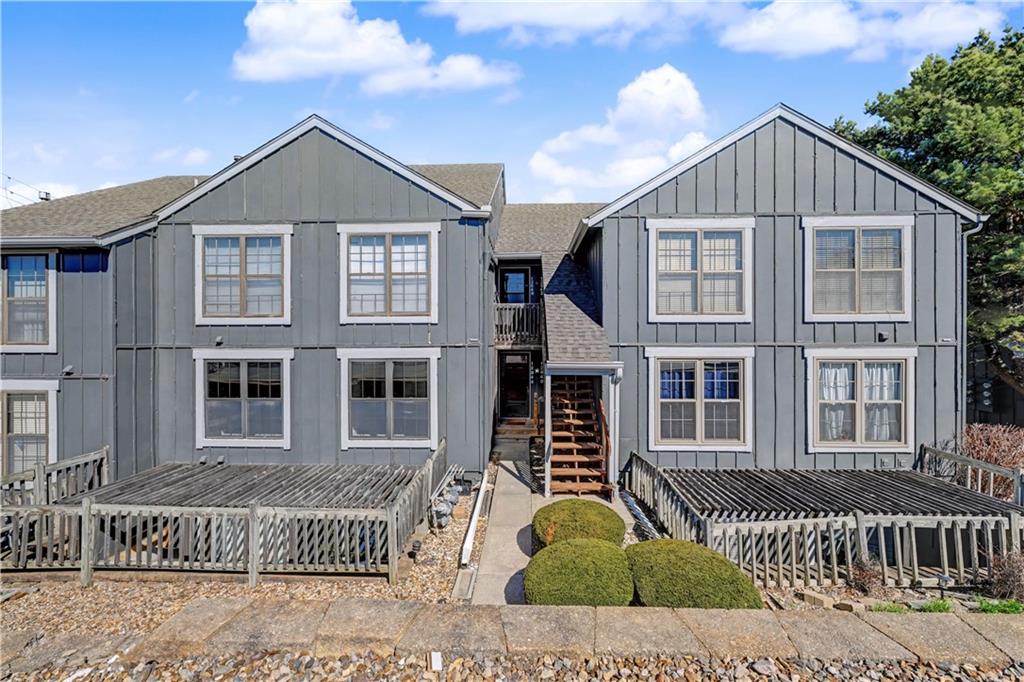 Listing Photo MLS #HMS2596423