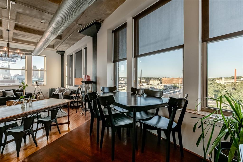 Listing Photo MLS #HMS2596695