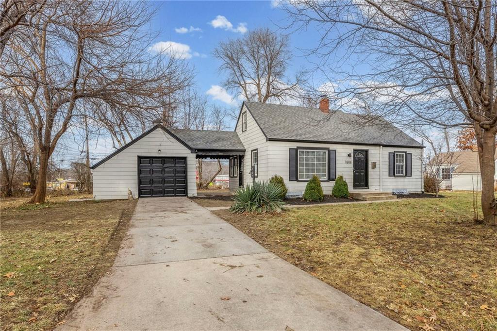 Listing Photo MLS #HMS2596808