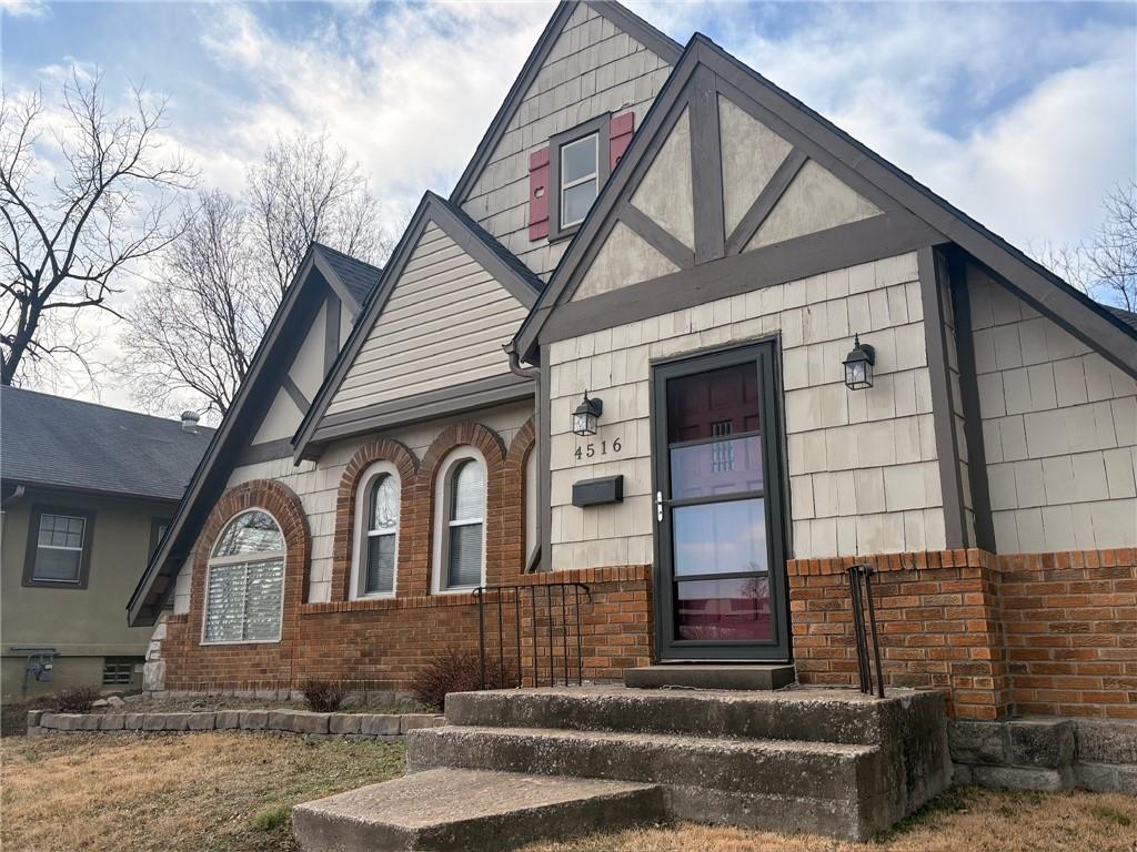 Listing Photo MLS #HMS2596984