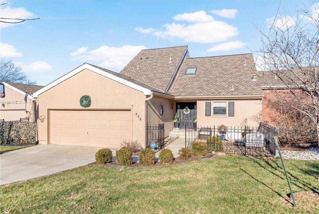 Listing Photo MLS #HMS2597141