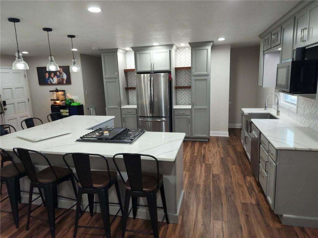 Listing Photo MLS #HMS2597169