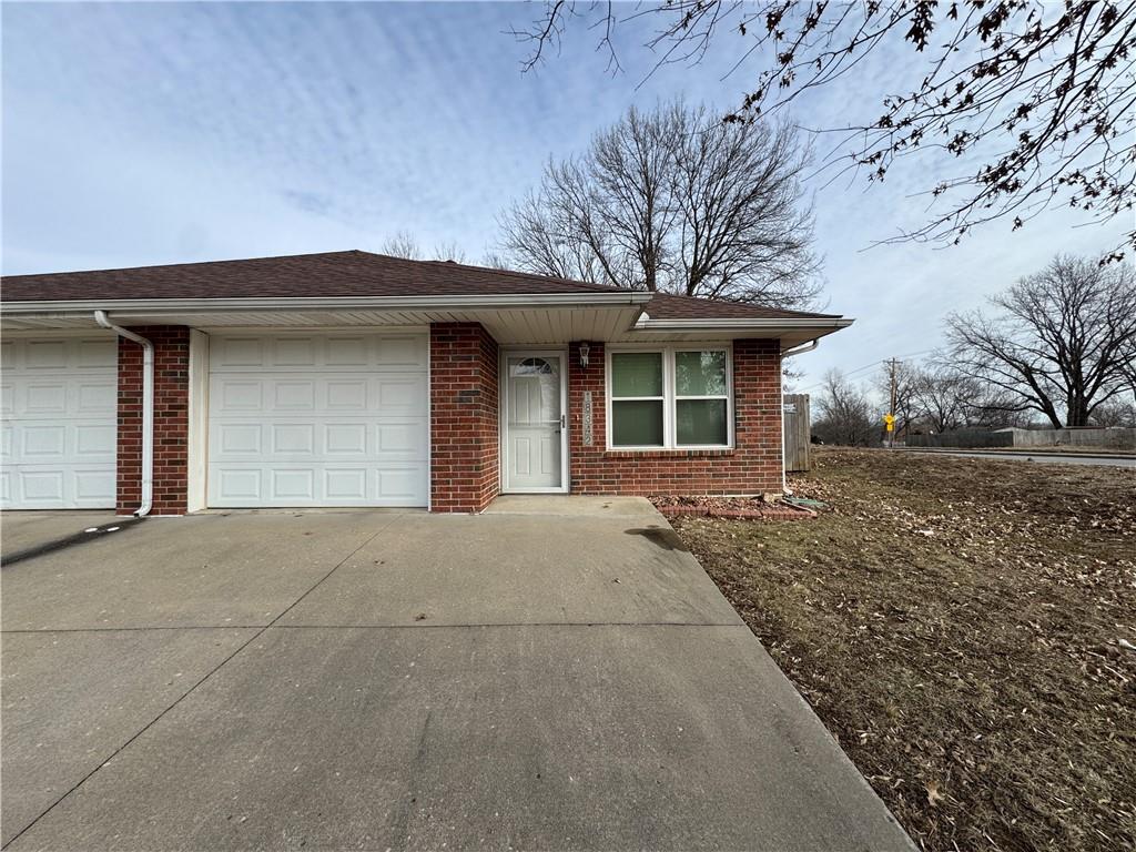 Listing Photo MLS #HMS2597400
