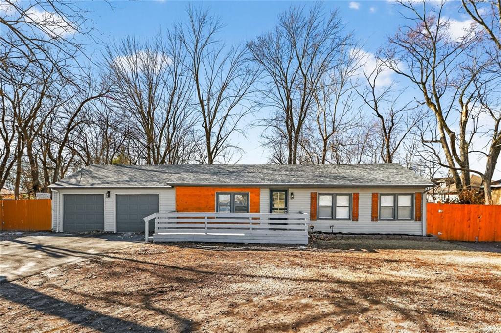 Listing Photo MLS #HMS2597644