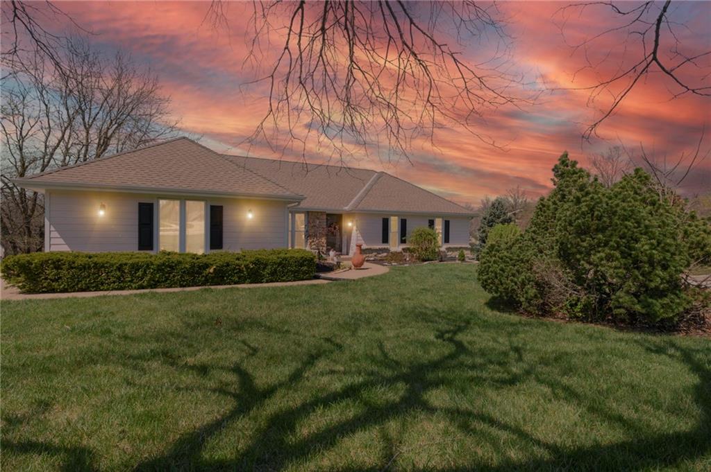 Listing Photo MLS #HMS2597976