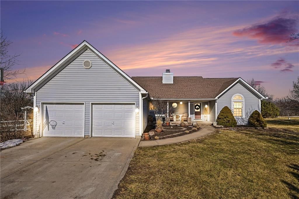 Listing Photo MLS #HMS2598027