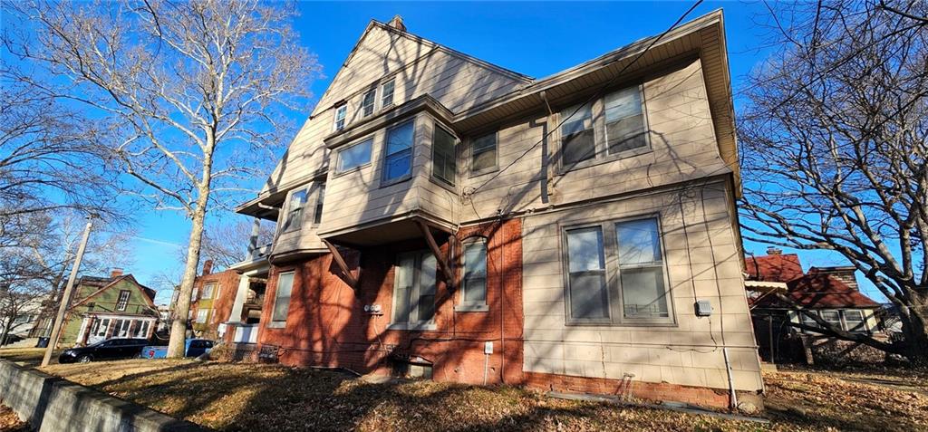 Listing Photo MLS #HMS2598080