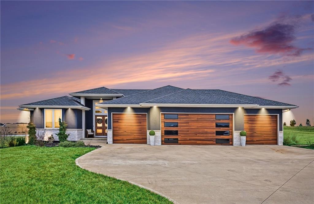 Listing Photo MLS #HMS2599256