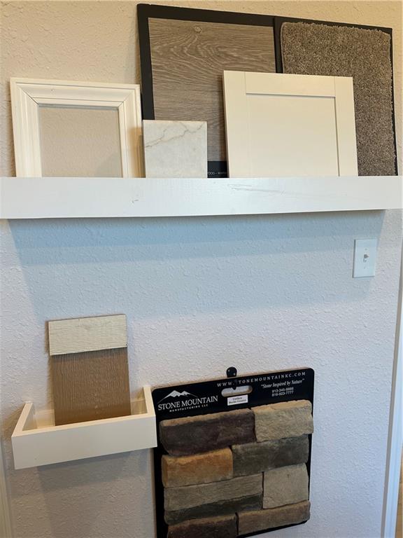 Listing Photo MLS #HMS2601326