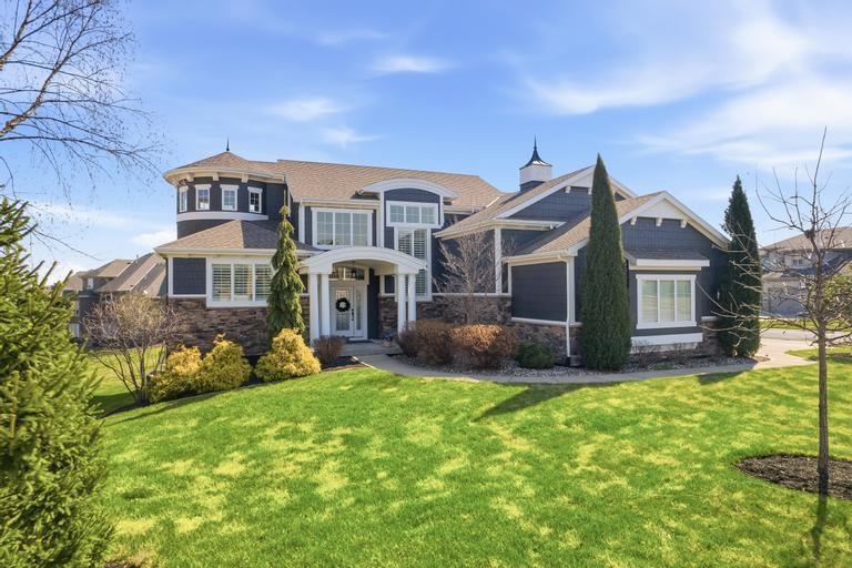 Listing Photo MLS #HMS2601825