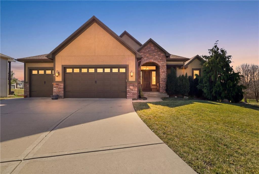 Listing Photo MLS #HMS2601968